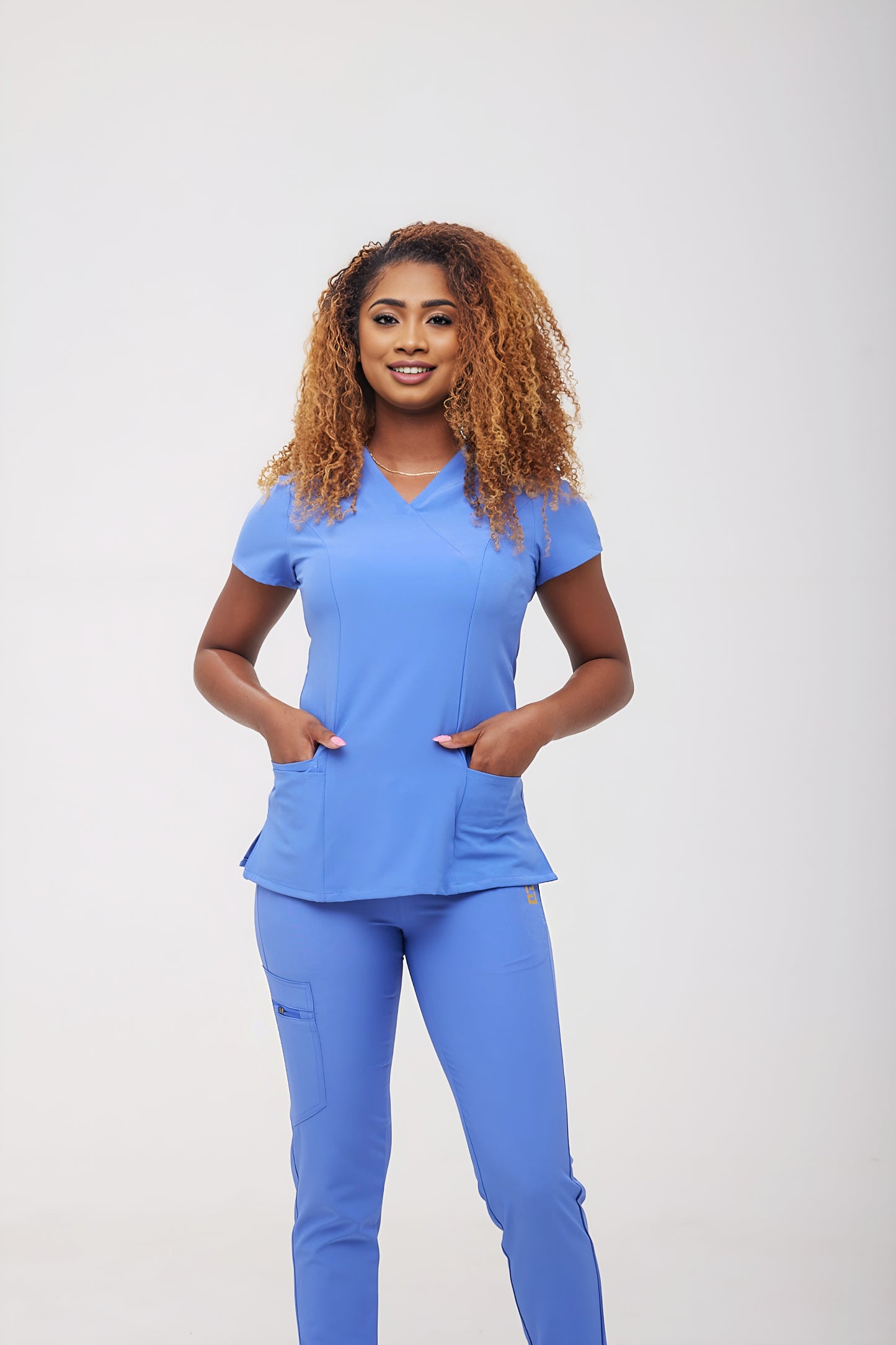 The Classic-Set Pants