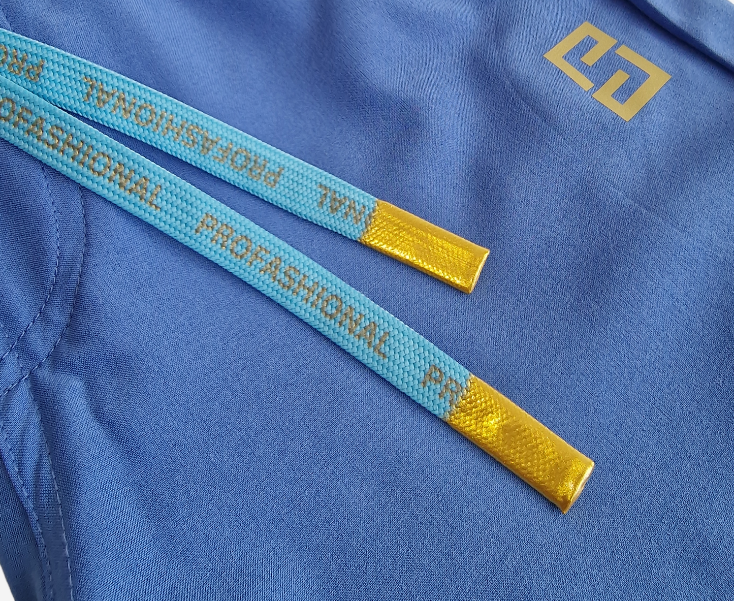 The Classic-Set Pants